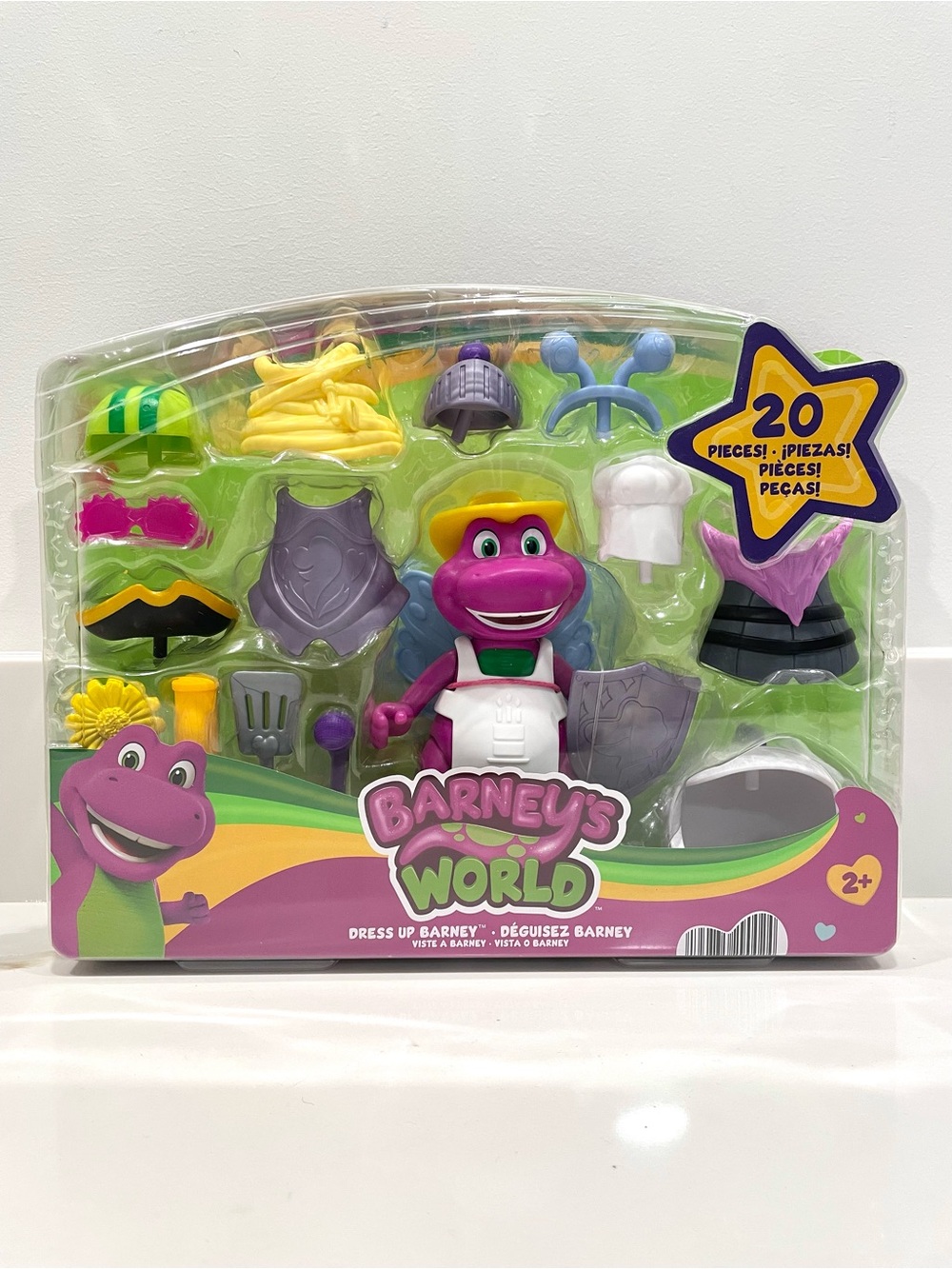 NEW Barney’s World Dress Up Barney Set